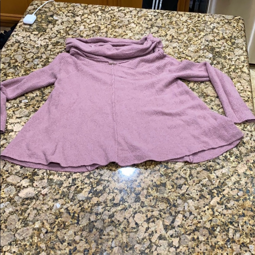 Free People Mauve turtleneck wool sweater